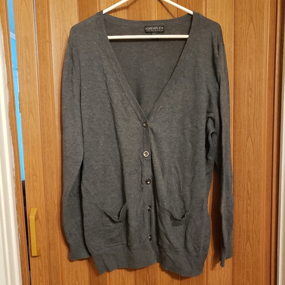 Forever 21 Sweaters - ⭐3/$30 or less Forever 21 cardigan 3x